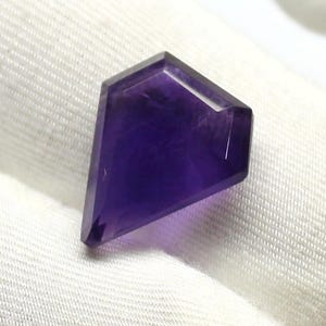 Natural Purple Amethyst Loose Stone, Tablet Cut Faceted Gemstone, Collectors Stone, 15x13 mm Faceted Jewelry Making, Healing Crystal Gift