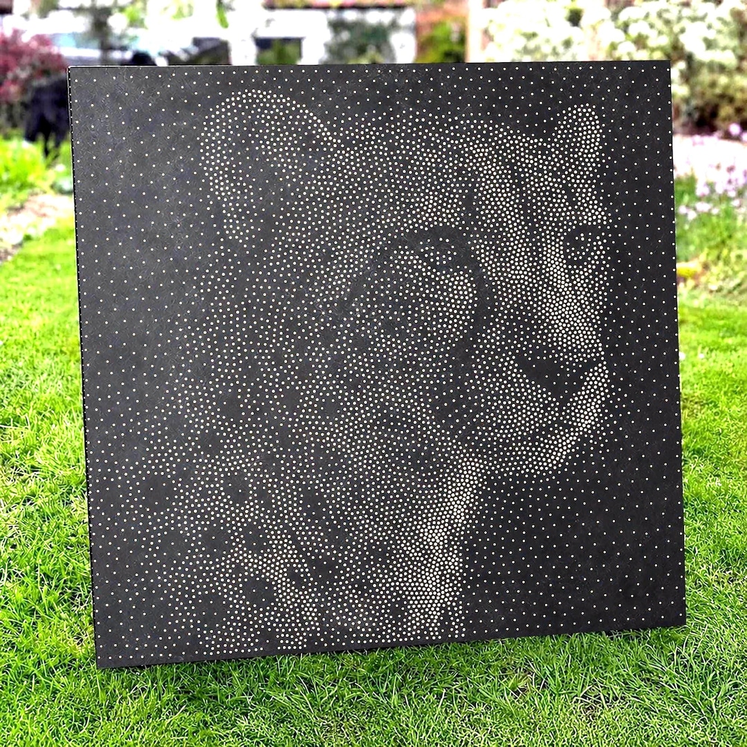 Cheetah Stipple Art Vector Image CNC Router Project File Download (svg ...