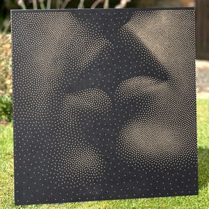 Lips Almost Touching Stipple Art CNC Router Project File Download (svg, dxf & png files)