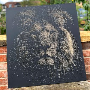Lion Stipple Art Vector afbeelding CNC-router projectbestand downloaden (svg-, dxf- en png-bestanden)