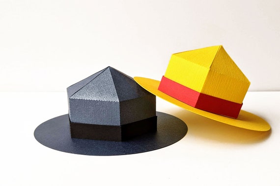 Two Straw Hats With One Hat Box Calling all Straw Hat Crew fans! ? The ONE PIECE Reversible  main image 2