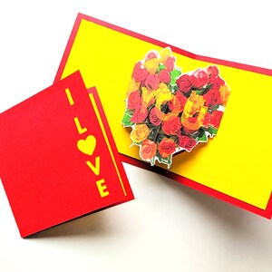 Te amo corazón ramo tarjeta emergente imprimir y cortar archivo SVG