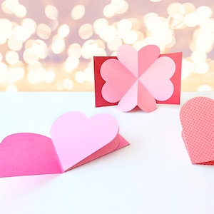 Carte coeur pop-up avec 3 options de couverture fichier SVG