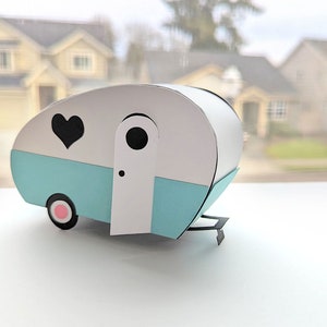 Retro Camper RV Caja de regalo Archivo SVG