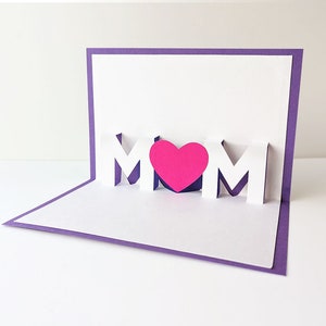 Mamá con corazón Kirigami Word Pop Up Card Archivo SVG