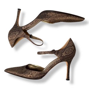 Vintage Brocade Manolo Blahnik D’Orsay Courts image 5