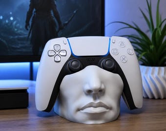 Human Face Game Controller Stand, 3D Printed Statue Gaming Desk Organizer, Unique Head Sculpture Headset Holder, Gamer Gift for Desk Decor