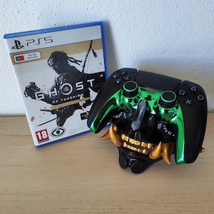 DualSense PS5 Controller Stand Oni Mask • Samurai Gaming Stand • Japanese Gaming Decor • PS5 Accessory • Ghost of Tsushima Gift