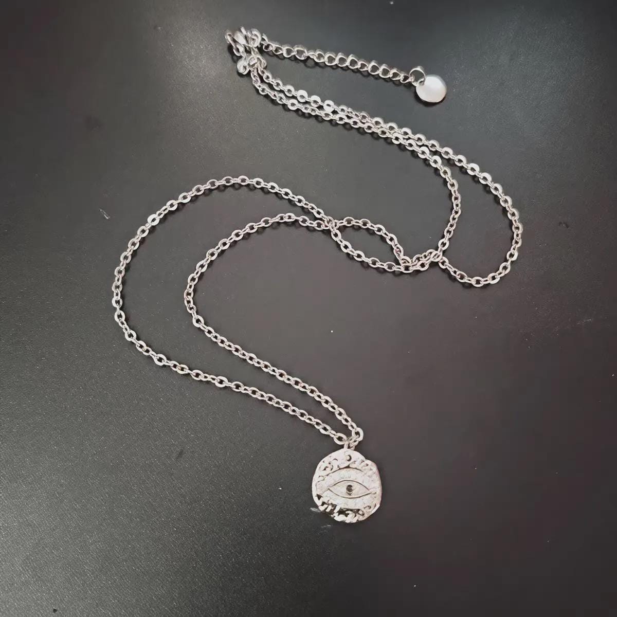 Brad pitt necklace f1 - Etsy 日本