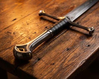 Anillo de poder de la espada del rey Aragorn: espada de cosplay de acero inoxidable hecha a mano, espada de fantasía épica para cosplay, coleccionistas, exhibición, regalo