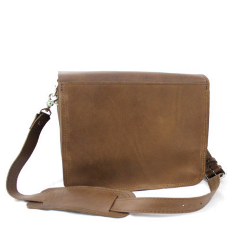15 Brown Sonoma Mission Leather Camera Bag