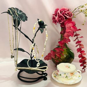 Sieradenstandaard ijzeren bladtak, lotusbasis ketting organisator, handgemaakt decor, cadeau voor haar