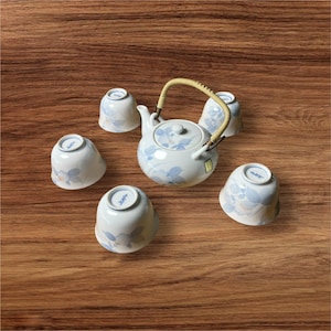 Vintage Japanese Floral Ceramic  Tea Set with Hand-Painted Blue Floral Design – Porcelain Teapot with 5 Matching Cups