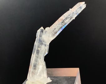 Rare Faden Quartz Crystal 52.5 CT , Terminated Faden Quartz Crystal , Quartz Specimen , Natural Clear Quartz , Unique Decorative Stone