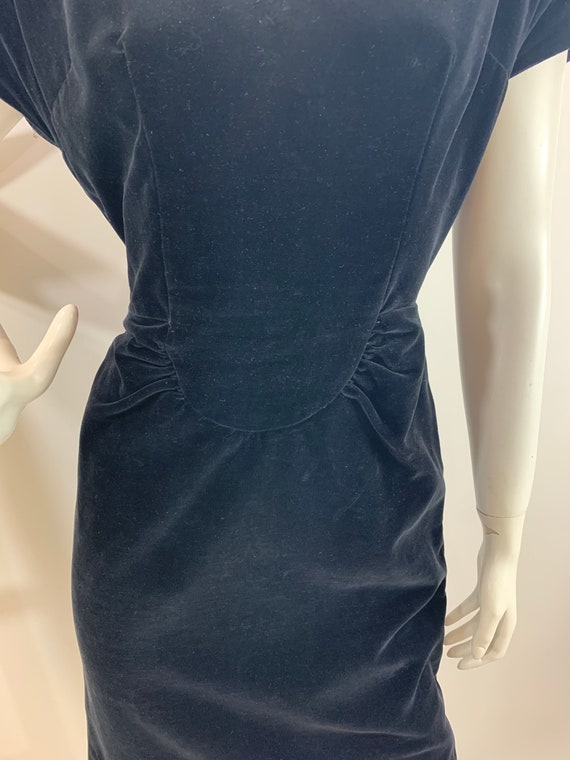 Vintage 1950s Cocktail Dress 1960s Black Velvet W… - image 5