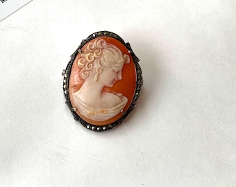 Art Deco 800 Silver Carved Shell Cameo Brooch Pendant