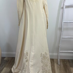 Vintage 1960s Wedding Gown Alfred Angelo Original Wedding Dress Mod ...