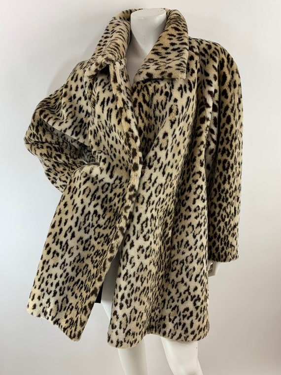 Vintage Leopard Print Faux Fur Swing Coat/Vintage