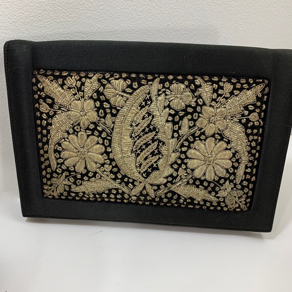 Vintage Soure Bag New York Zardozi Embroidered Clu
