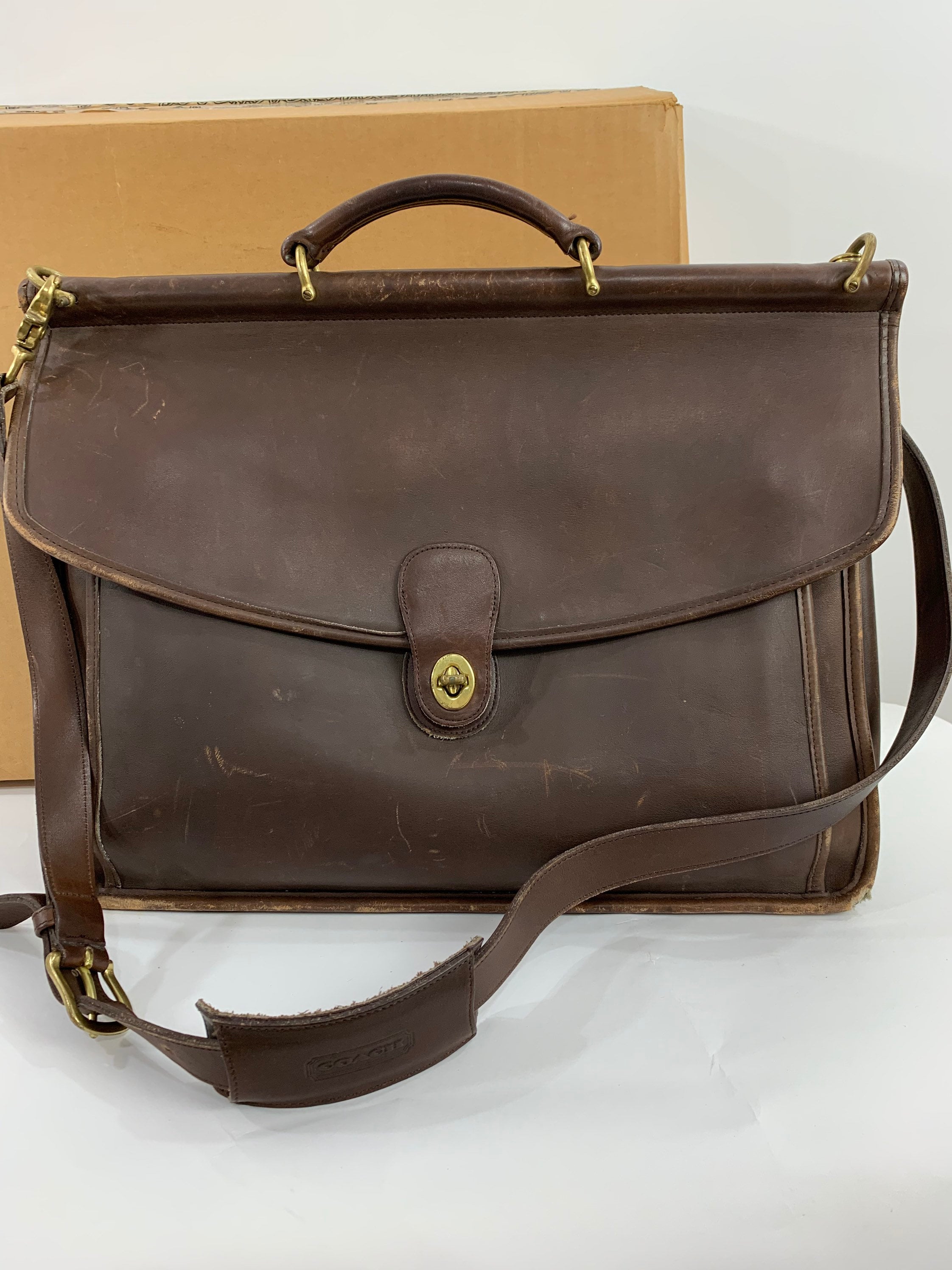 Vintage Coach No M5C-5266 Brown Beekman Messenger Briefcase 