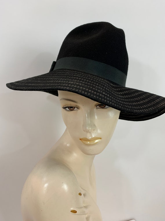 Vintage 70's Black Betmar Wool Felt Hat with White