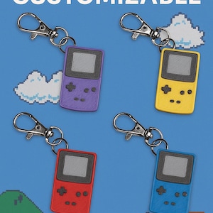 Nintendo-Inspired Handheld Keychain – Fully Customizable! Miniature Gameboy