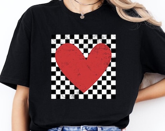Checkered Heart Shirt, Retro Valentines Day Love Shirt, Retro Valentine's Day Shirt, Checkered Heart Tee, Mom Heart Shirt, Love Day Tee