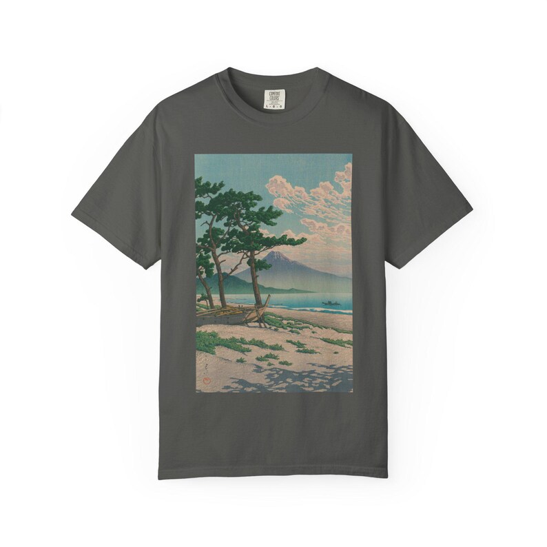 Unisex Garment Dyed T Shirt Featuring Traditional Japanese Art 100 Percent Ring Spun US Cotton 画像 5
