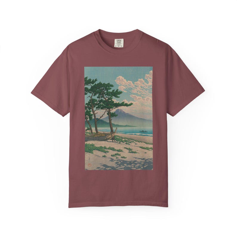 Unisex Garment Dyed T Shirt Featuring Traditional Japanese Art 100 Percent Ring Spun US Cotton 画像 2