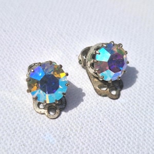 Vintage Czech Aurora Borealis Clip-On Earrings – 1950s Iridescent Crystal Rainbow Sparkle