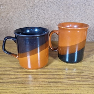 Vintage 1970s Brown and Black Diagonal Stripe Mugs – Set of 2 Retro Coffee Cups