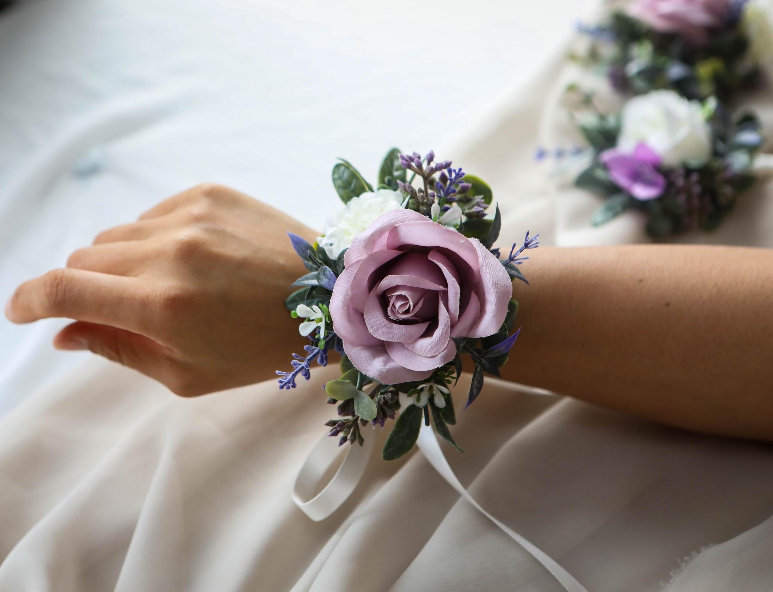 Lavender boutonniere - Etsy Österreich, image size:2591x1984