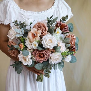 Neutral Silk Wedding Bouquet: Quicksand Toffee Roses, Boho Bridal Flowers