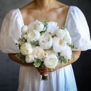 Peony Wedding Bouquet l Peony Silk Flower Bouquet l Faux Bridal Bouquet l Handmade Canada I Artificial Bridesmaids Bouquet
