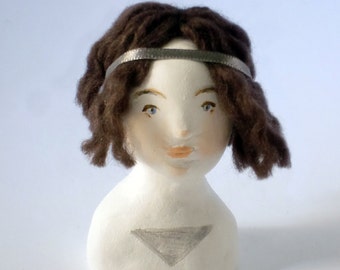 Doll Bust Suzanne Silver Triangle