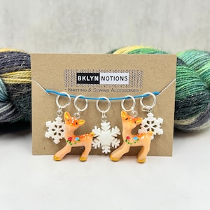 Stitch Markers for Knitting: Retro Deer and Snowflakes