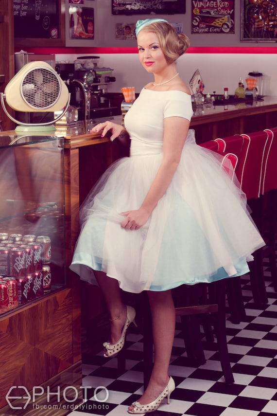 Tulle Wedding Dress: Vintage Style / Pin-up / Rockabilly Bride Dress by Ticci  Rockabilly Clothing -  Ireland