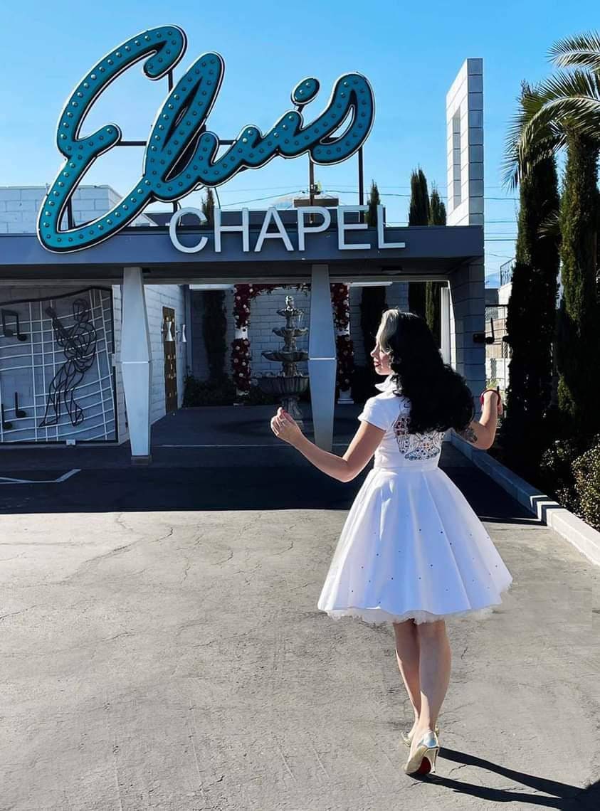 chinese dress ladies Elvis Costume / Queen of Rock 'n Roll / Deluxe Girl Rocker Elvis  Impersonator Jumpsuit