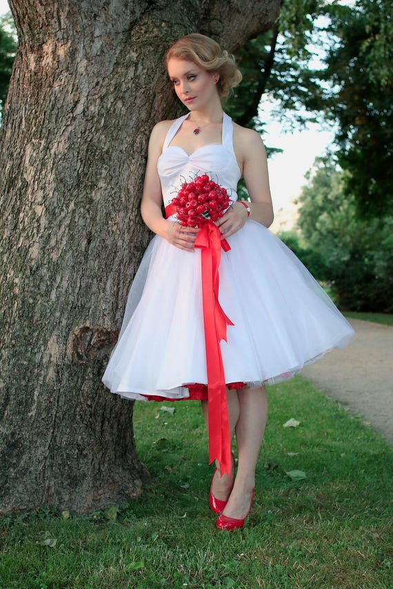 Shannon Wedding Dress: Vintage Style / Pin-up / Rockabilly Knee-high Bride  Dress by Ticci Rockabilly Clothing -  Canada