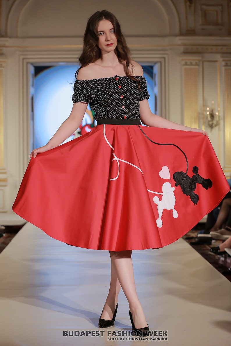 Poodle Skirts | Poodle Skirt Costumes, Patterns, History Podlee skirt: fifties style / pin-up / rockabilly circle skirt By TiCCi Rockabilly Clothing AT vintagedancer.com