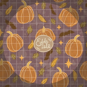 Può includere: Motivo ripetuto con zucche arancioni, foglie, stelle e pipistrelli su uno sfondo a griglia viola. Il design include il testo "Edda Isle" in un emblema circolare, evocando un tema autunnale o di Halloween.