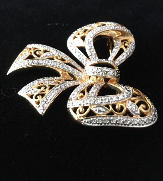 Ross 2024 simons brooches