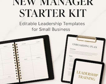 以下が含まれることがあります： 「NEW MANAGER STARTER KIT」の白黒画像。キットには、スパイラル綴じのノート、"ONBOARDING PLAN"のクリップボード、"LEADERSHIP TRAINING"を表示するタブレットが含まれています。 "Editable Leadership Templates for Small Business"のテキストも表示されます。