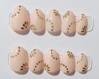 Minimalist Gold Chrome Press On Nails - flowers- dots - abstract