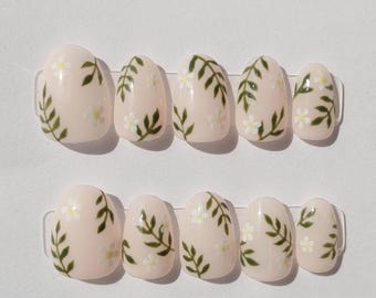 Florals and vines - Neutral Base - Press On Nails