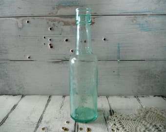 aqua green bottle 1870 - 1890  antique bottle Worcestershire sauce embossed bottle  Holbrook & Co collectible glass bottle 7.5 inches Q