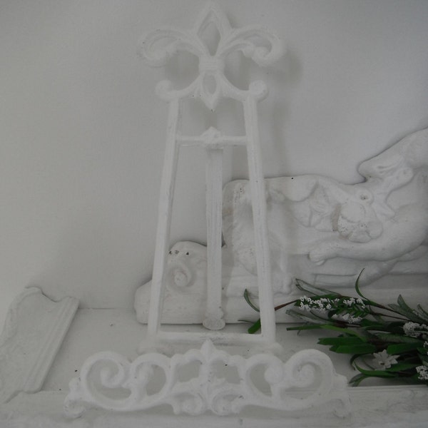 photo easel, picture easel, shabby chic weddings, frame holder, picture holder, french country, country charm, cottage chic, white