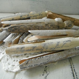 18 stamped pegs french script very weathered grungy aged dolly pegs rustic cottage chic old fashioned pegs painted primitive pegs aged MIX image 7