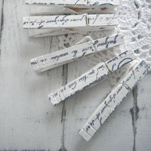 Pinces à linge estampées à la main, cintre photo, porte-cartes, chalet rustique, épingles à vêtements country français, script de décoration de mariage, 8 unités