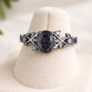 Onyx storm fantasy sparkly black and violet stone sandstone statement ring image 4